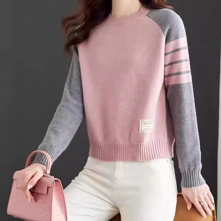 ブルベ夏/ブルべ冬服　配色切り替えボーダー柄長袖ニットプルオーバー