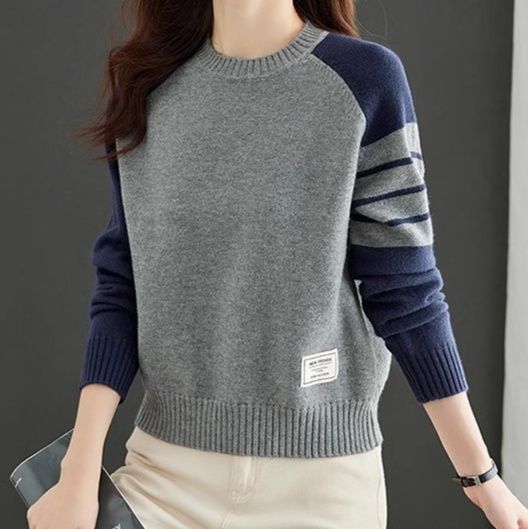 ブルベ夏/ブルべ冬服　配色切り替えボーダー柄長袖ニットプルオーバー