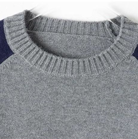 ブルベ夏/ブルべ冬服　配色切り替えボーダー柄長袖ニットプルオーバー