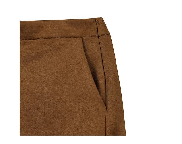 ブルベ冬服　上品スリット入りミディ丈タイトスカート