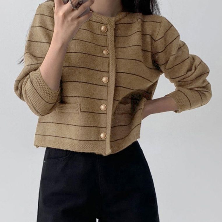 ブルベ夏/ブルベ冬服 細ボーダー柄ニットカーディガン