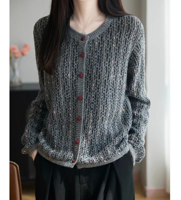 ブルベ夏/ブルベ冬服　上品な小花柄混合糸丸首ボタン留めカーディガン