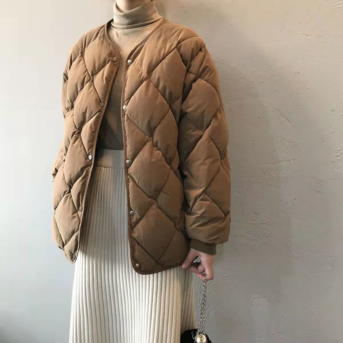 ブルベ夏/ブルベ冬服　洗練された上品キルティング中綿ジャケット