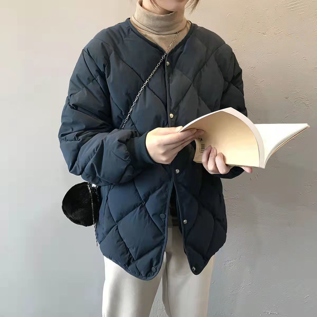 ブルベ夏/ブルベ冬服　洗練された上品キルティング中綿ジャケット