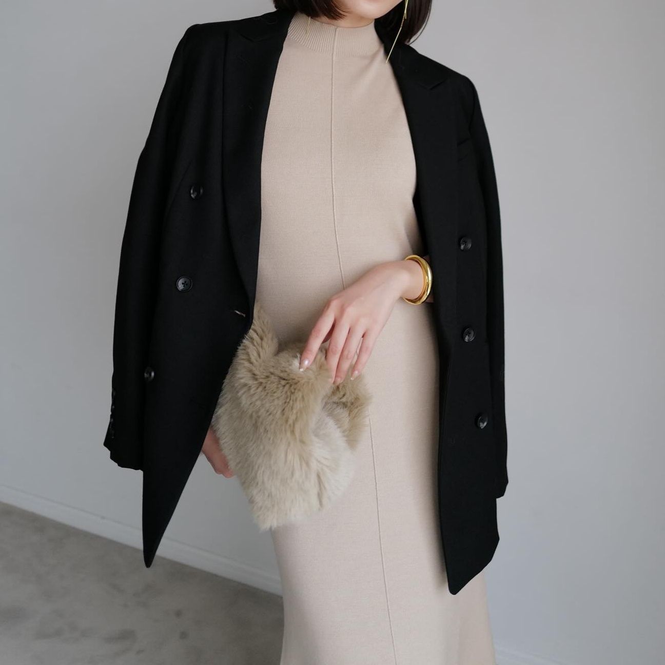 ブルベ夏/ブルベ冬服　ファー風ニットカーディガン＋ベストワンピースセット