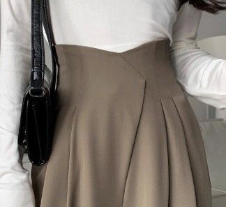 ブルベ夏/ブルベ冬服　上品ハイウエスト美脚ワイドパンツ