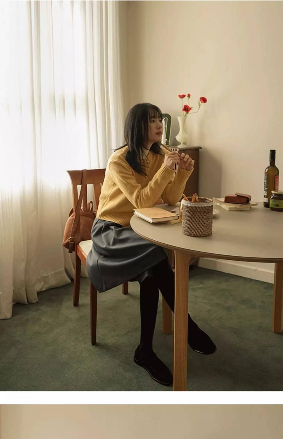 ブルベファッション 上品タック入り膝丈フレアスカート