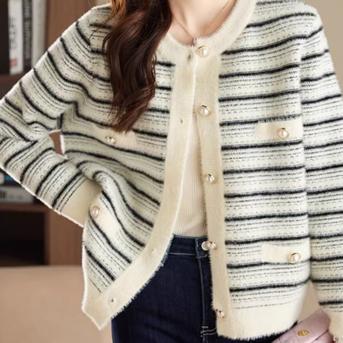 ブルベ夏/ブルベ冬服　上品ボーダー編みふわもこ前開きカーディガン
