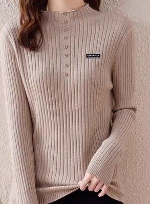 ブルベ夏/ブルベ冬服　リブ編み前開きボタン付きハイネックニット