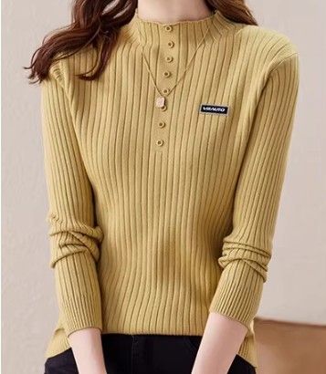 ブルベ夏/ブルベ冬服　リブ編み前開きボタン付きハイネックニット