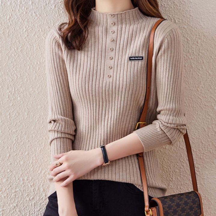 ブルベ夏/ブルベ冬服　リブ編み前開きボタン付きハイネックニット