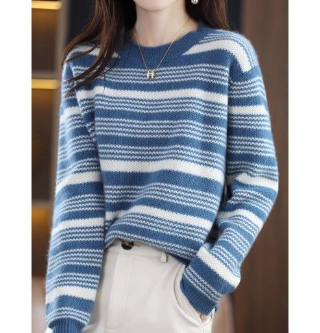 ブルベ夏/ブルベ冬服　 波模様編みが美しい上品ボーダー長袖プルオーバー