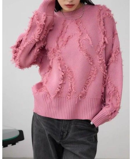 ブルベ夏/ブルベ冬服　 フリンジデザイン丸首長袖ニット