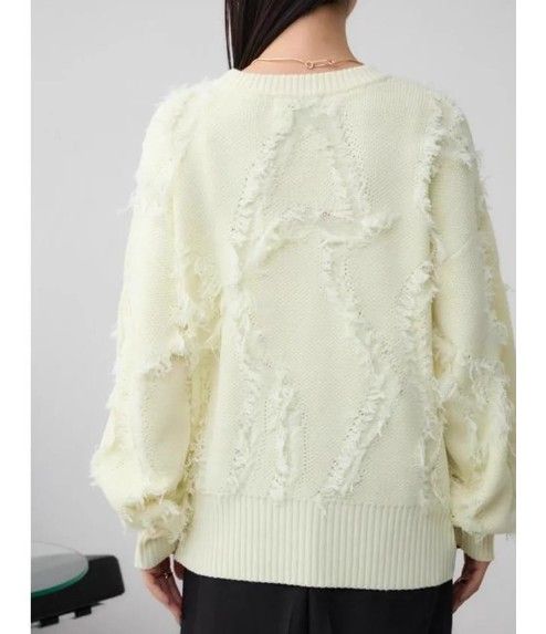 ブルベ夏/ブルベ冬服　 フリンジデザイン丸首長袖ニット