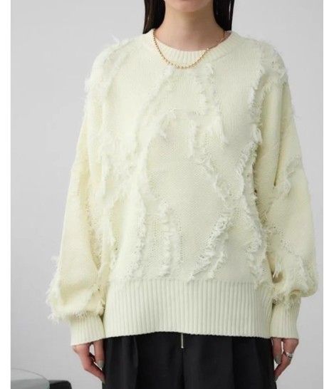 ブルベ夏/ブルベ冬服　 フリンジデザイン丸首長袖ニット