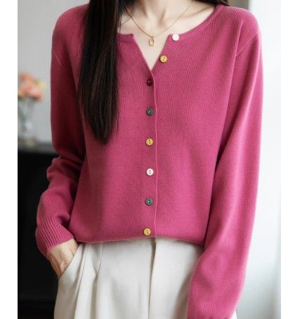 ブルベ夏/ブルベ冬服　マルチボタン配色カーディガン