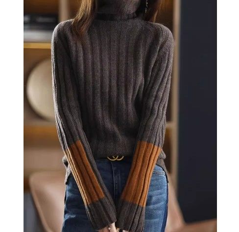 ブルベファッション 配色切替えリブ編みタートルネックニット