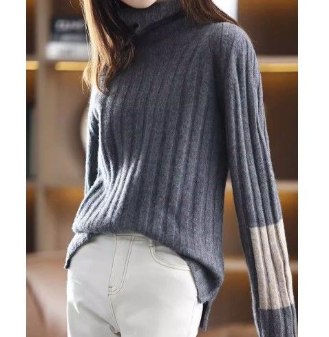 ブルベファッション 配色切替えリブ編みタートルネックニット