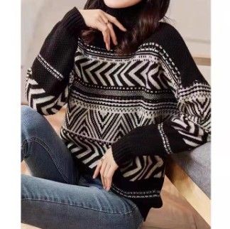 ブルベ冬服　幾何学模様タートルネック長袖ニットセーター