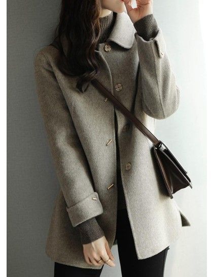 ブルベ夏/ブルベ冬服　上品なステンカラーコート