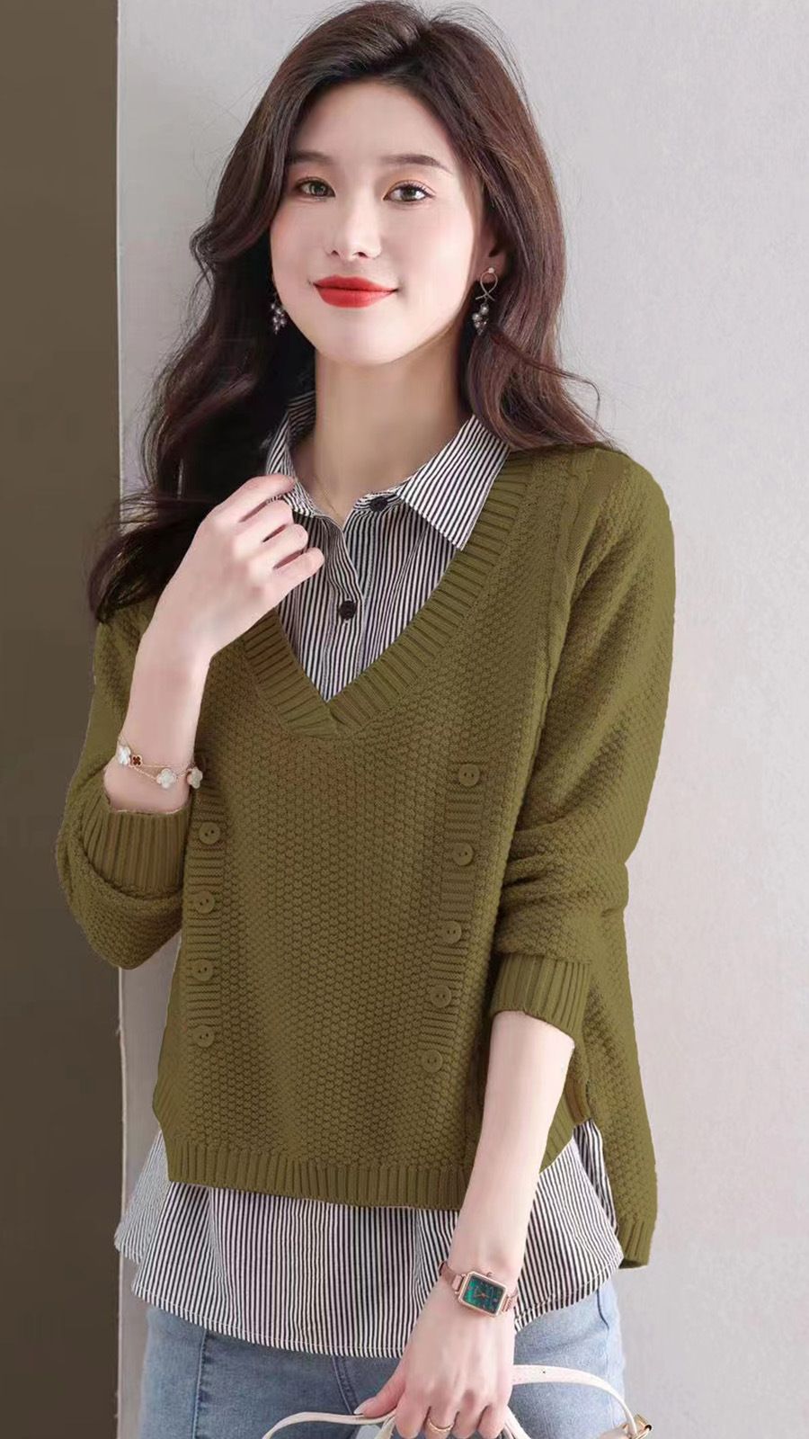 ブルベ夏/ブルベ冬服　襟付きシャツ重ね着風ニット