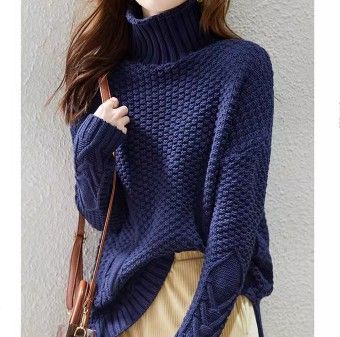 ブルベ夏/ブルベ冬服　立体編地タートルネックゆったりニット