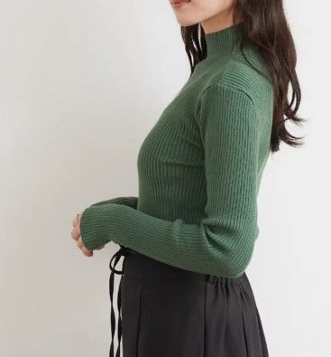 ブルベ夏/ブルベ冬服　上品リブ編みタートルネックニットトップス