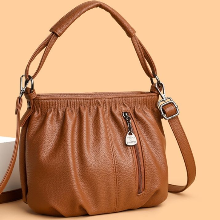 ブルベ夏/ブルベ冬バッグ　 シャーリングレザー風二層式ショルダーバッグ