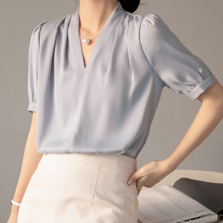 ブルベ夏/ブルベ冬服　パフスリーブブイネック半袖ブラウス