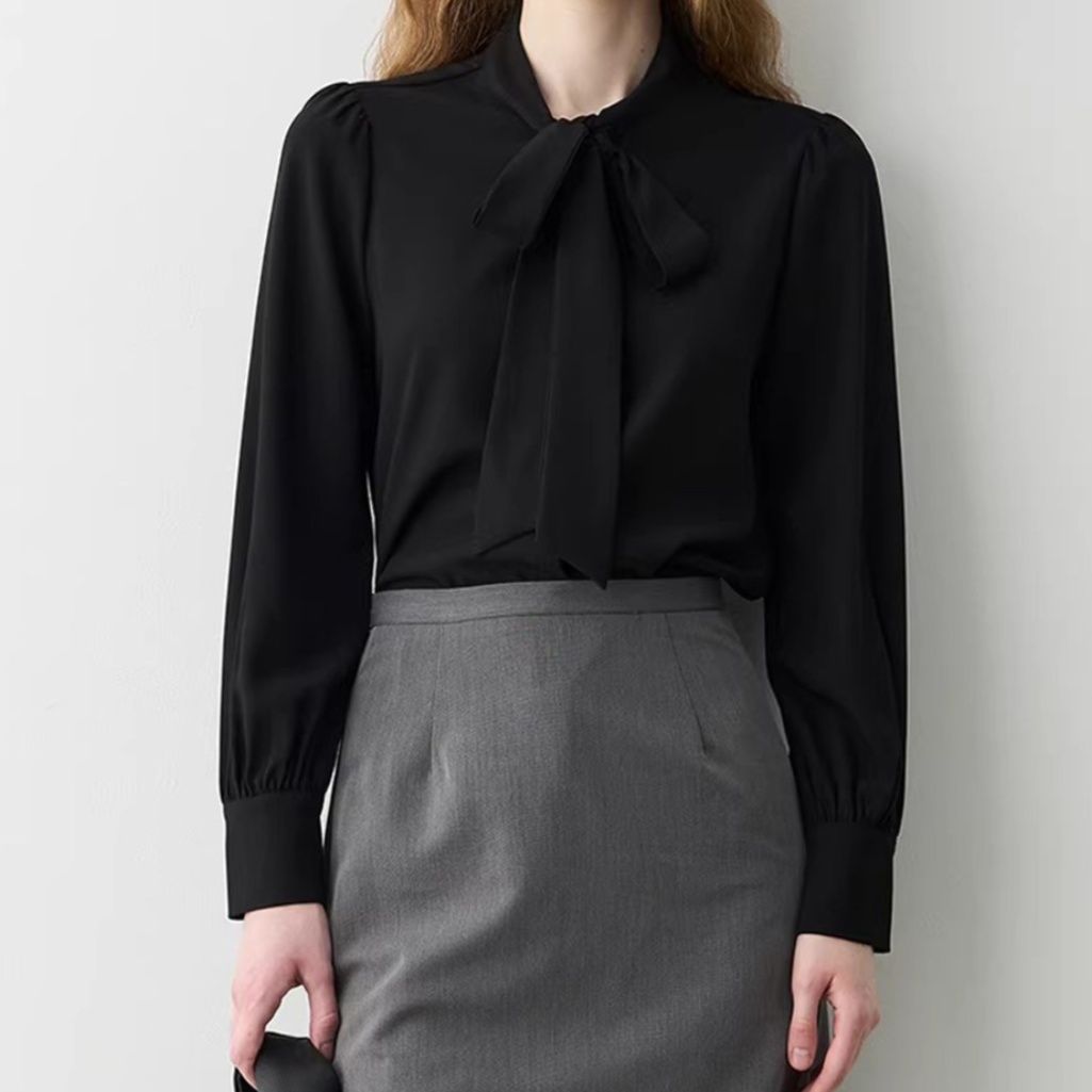 ブルベ冬服　リボンタイ付き長袖ブラウス