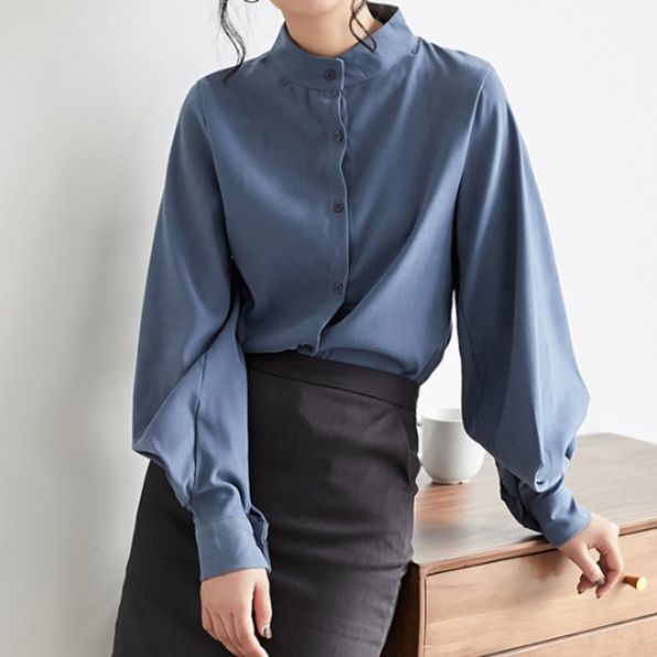 ブルベファッション ボリューム袖バンドカラー長袖ブラウス