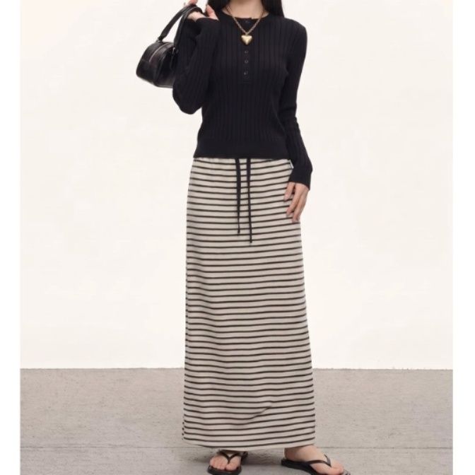 ブルベ冬服　ボーダーニットトップス ロングスカートセット