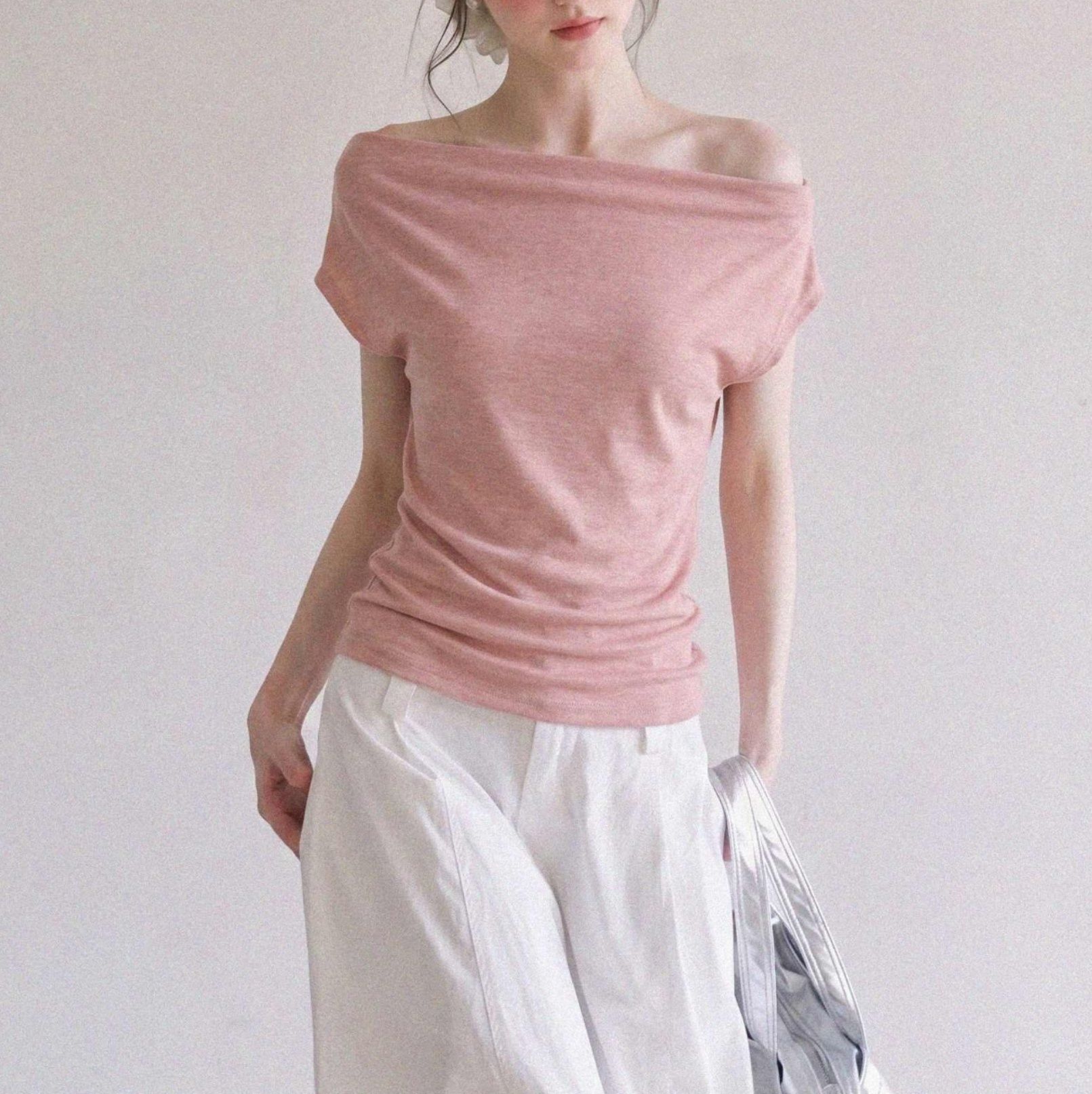 ブルベ夏/ブルベ冬服　斜めネック 肩見せ半袖ニットトップス