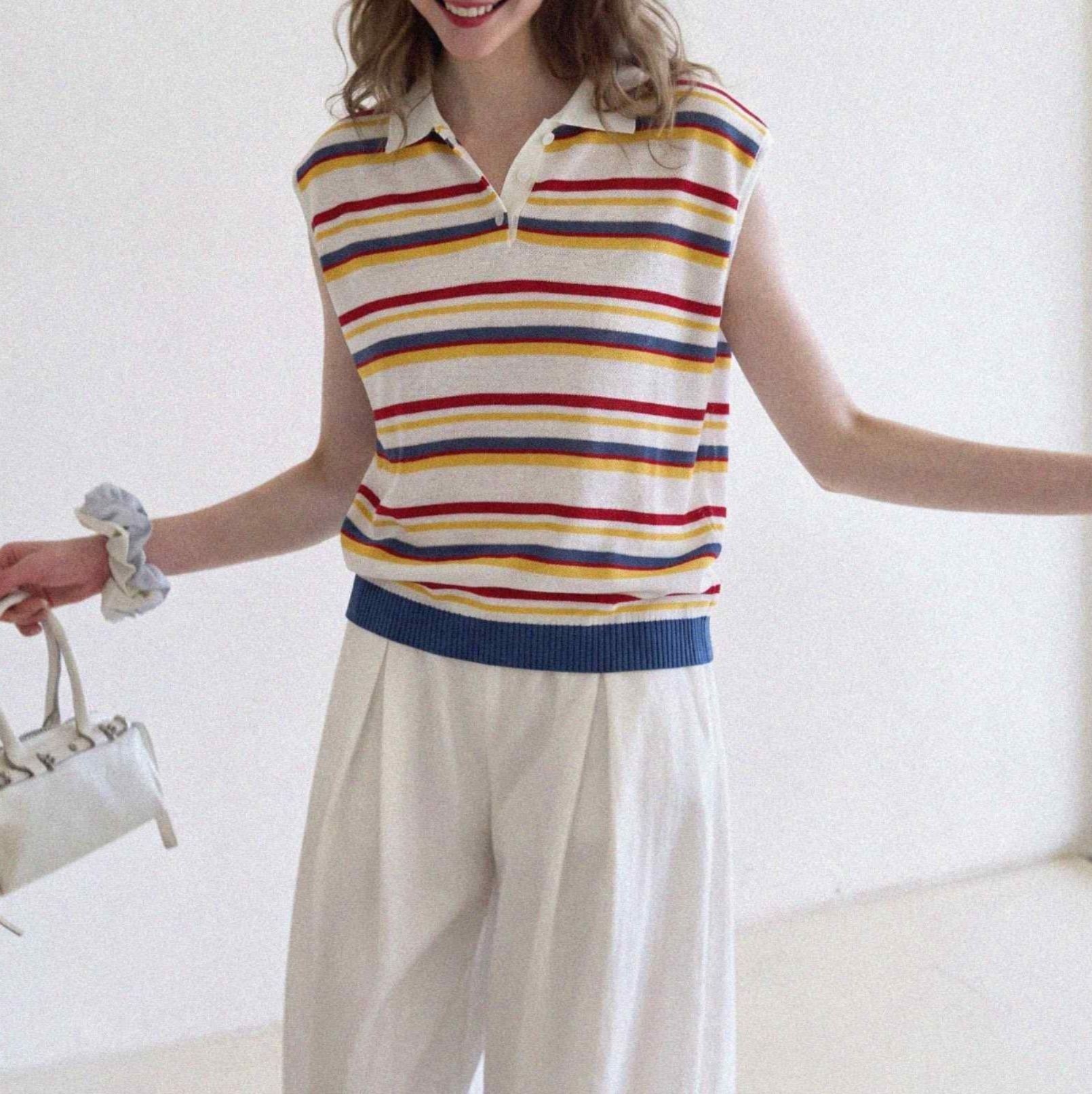 ブルベ夏服　ボーダー柄 POLO襟フレア袖ニットトップス