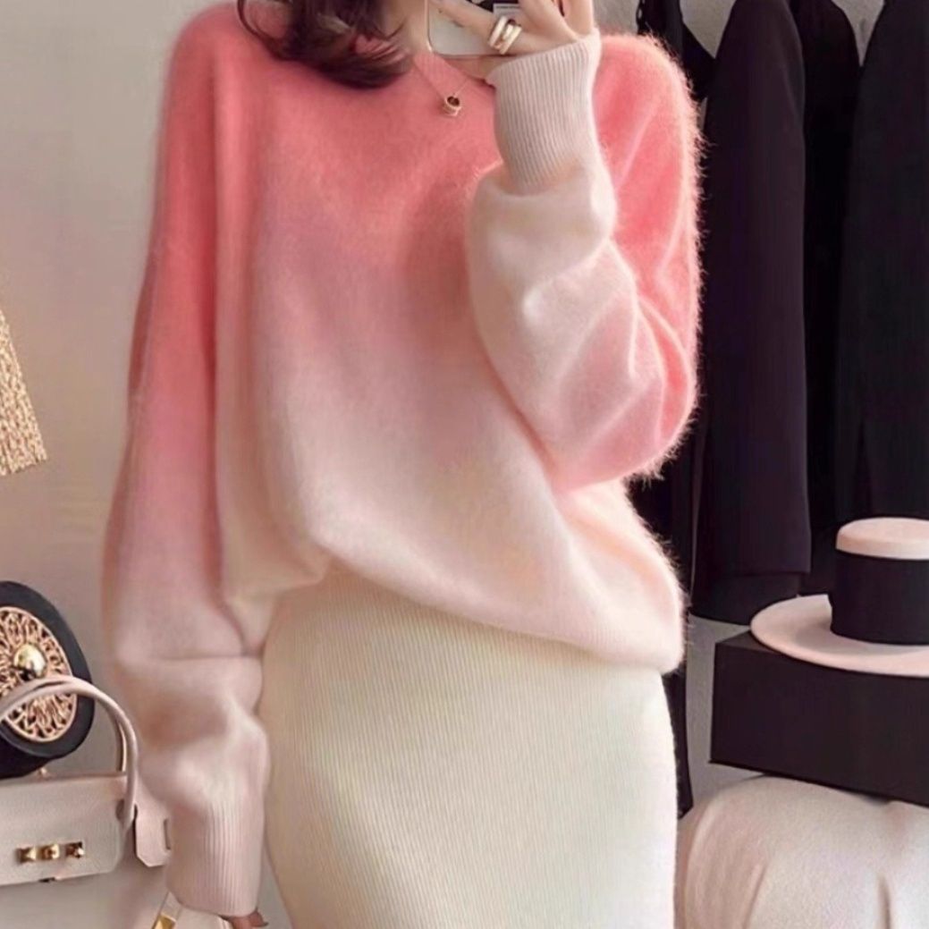 イエベ春服　やわらかな グラデーション ニットプルオーバー