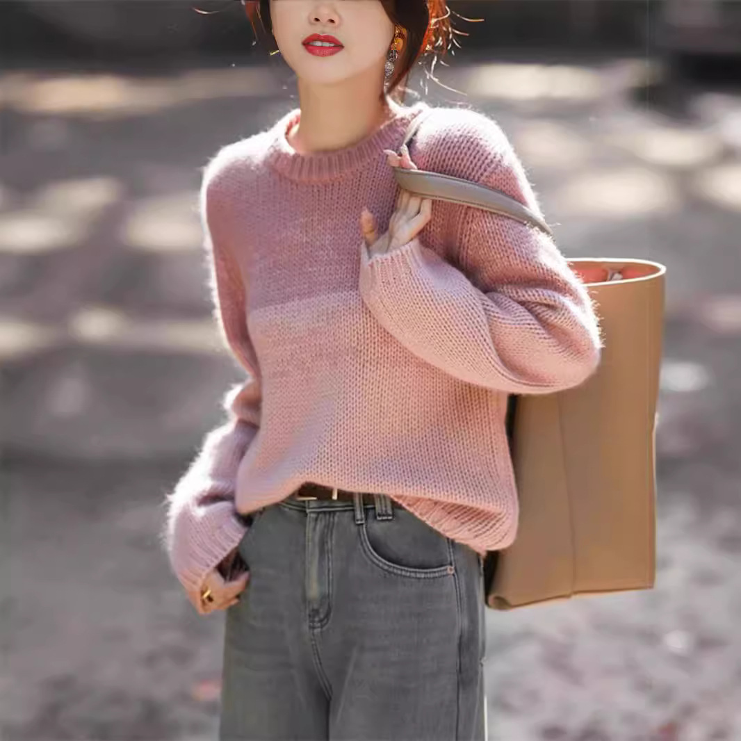 ブルベ夏/ブルベ冬服　上品なボーダー柄丸首長袖ニットプルオーバー