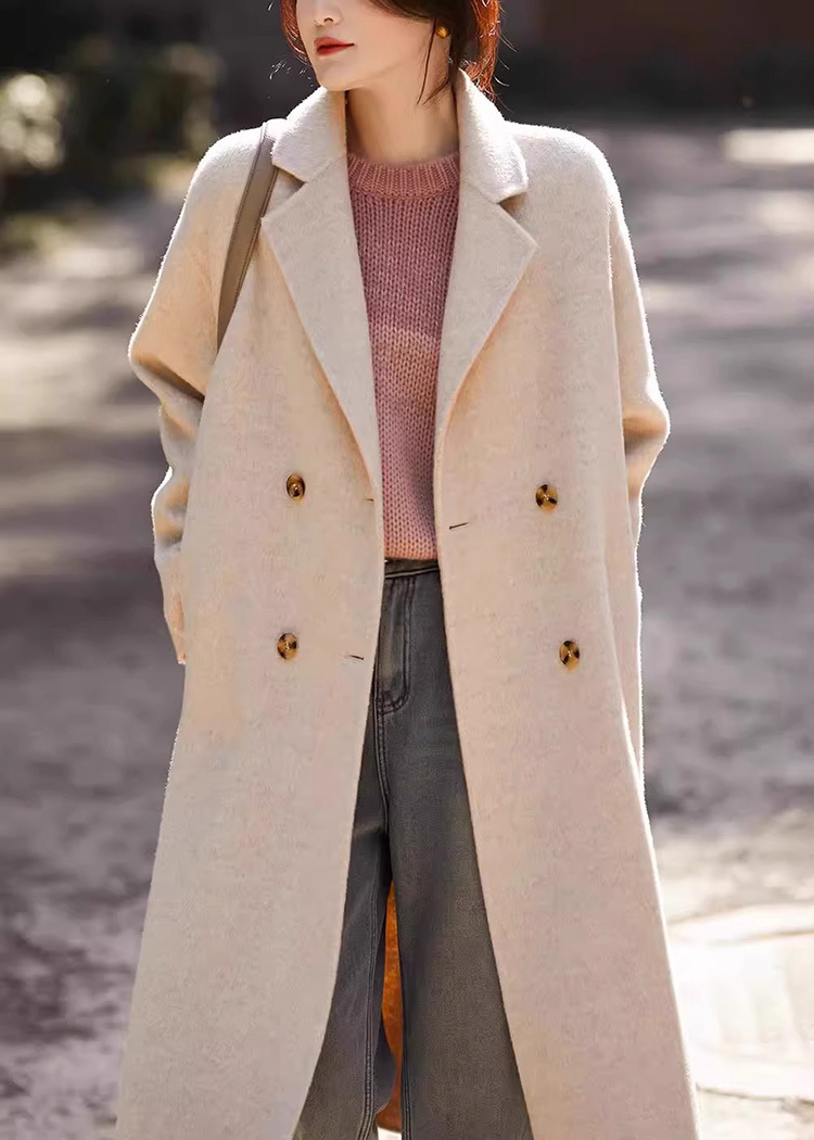 ブルベ夏/ブルベ冬服　上品なボーダー柄丸首長袖ニットプルオーバー