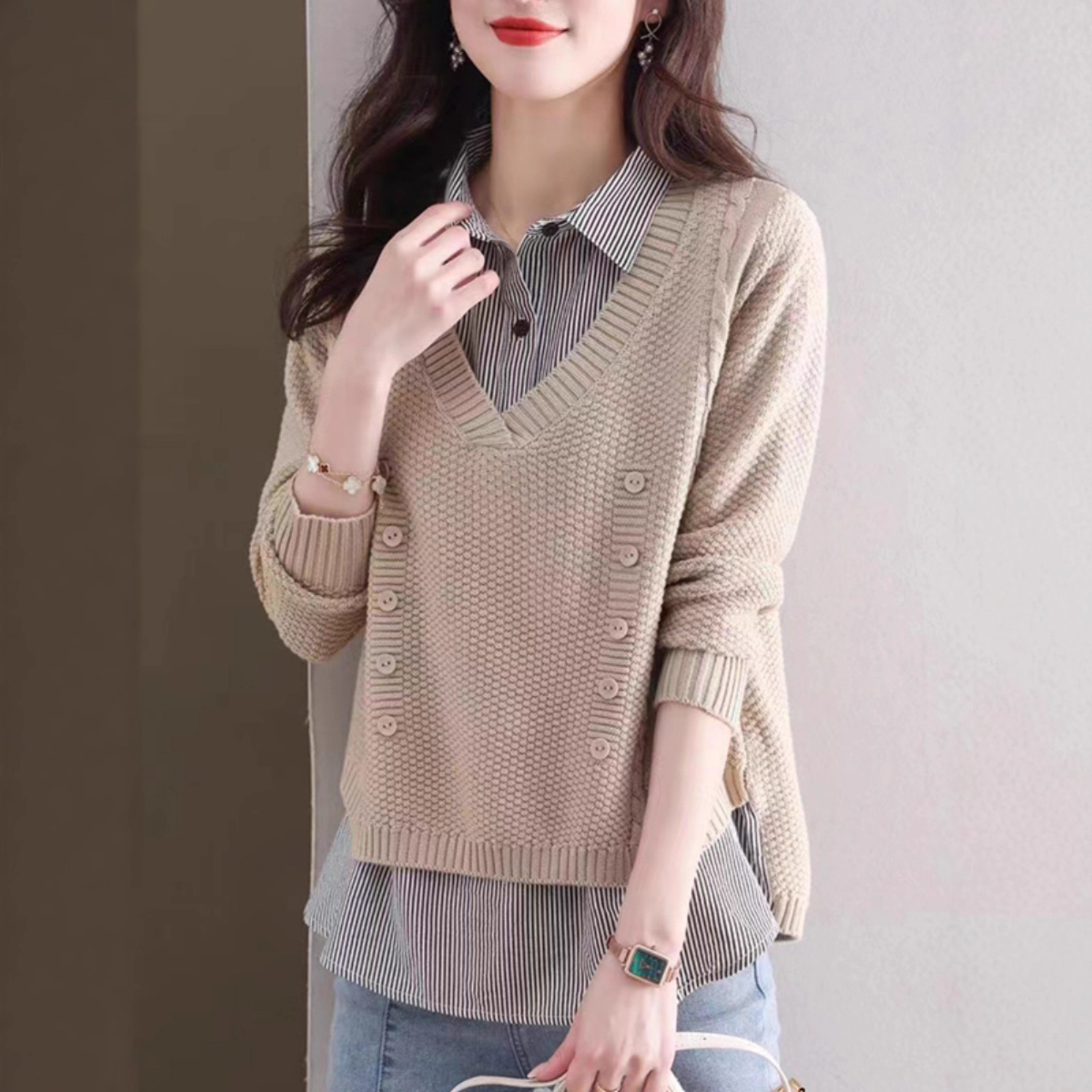 ブルベ夏/ブルベ冬服　襟付きシャツ重ね着風ニット