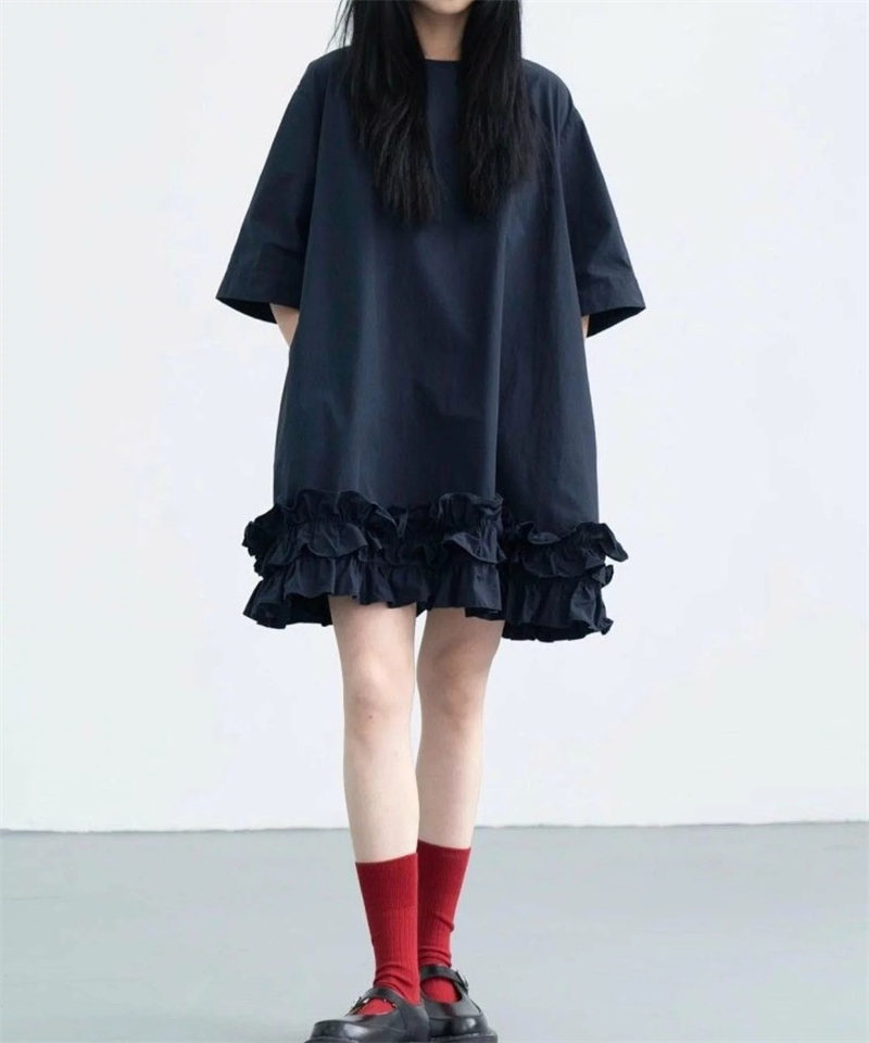 ブルベ服　韓国風 裾フリル 五分袖 Aラインワンピース（ブルベ冬向け）