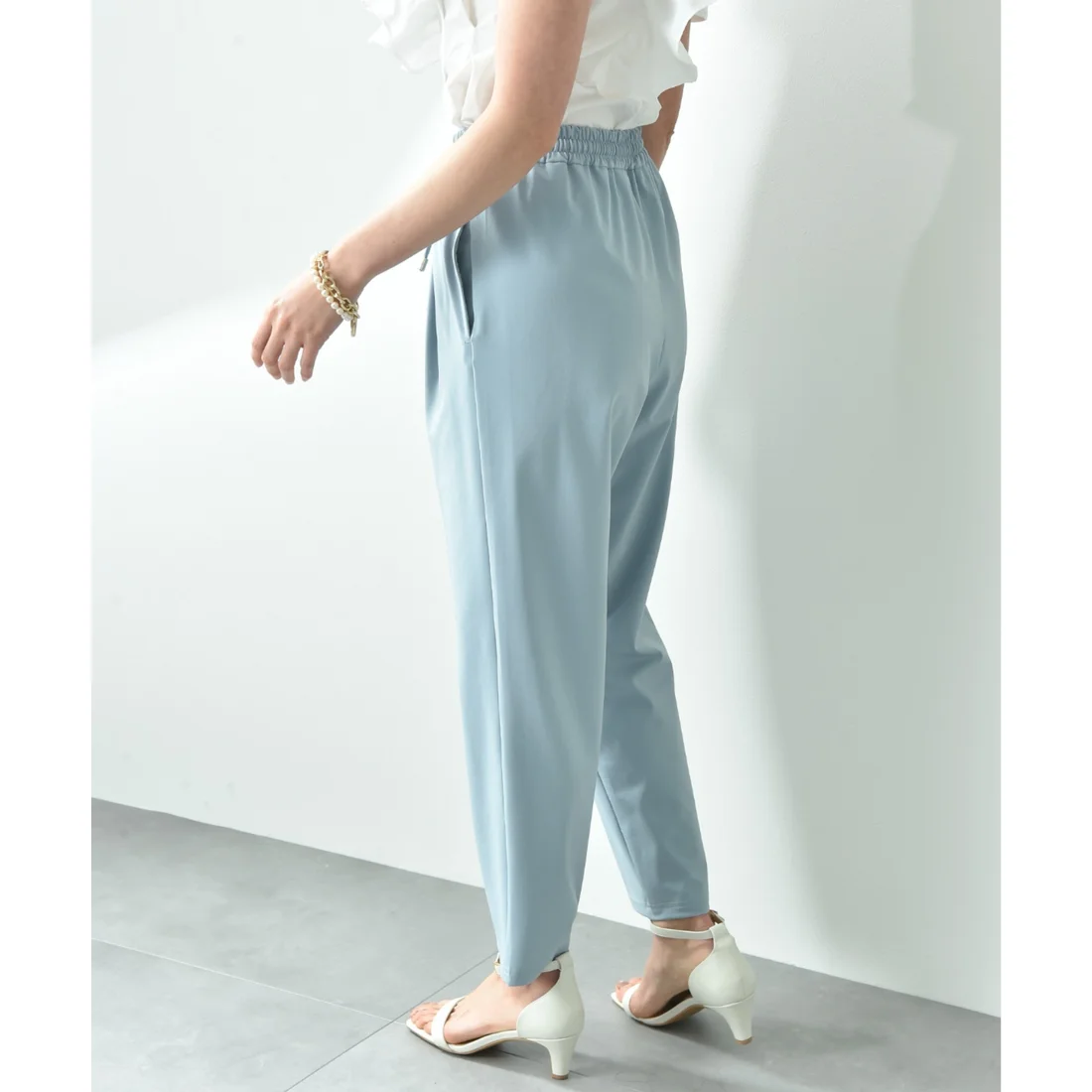 パンツ　すっきりシルエット リラックスパンツ（ブルベ夏向け・ブルベ冬向け）