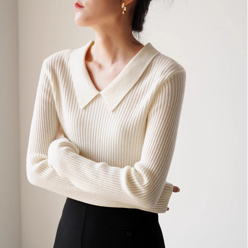 ブルベ夏/ブルベ冬　襟付きリブ編みセーラー風ニット