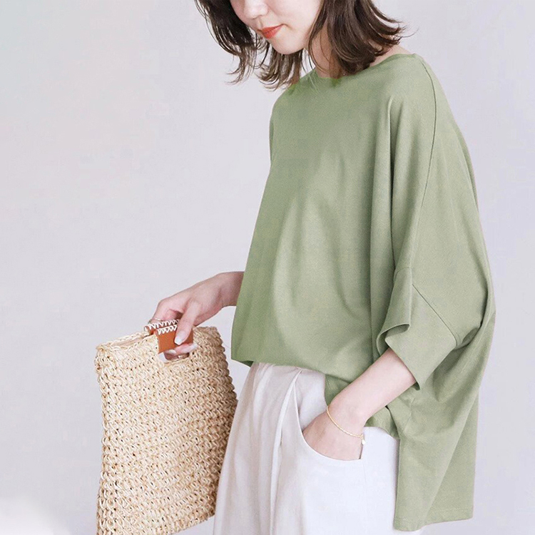 Tシャツ　ゆったりシルエット五分袖カットソー（ブルベ夏向け・ブルベ冬向け）