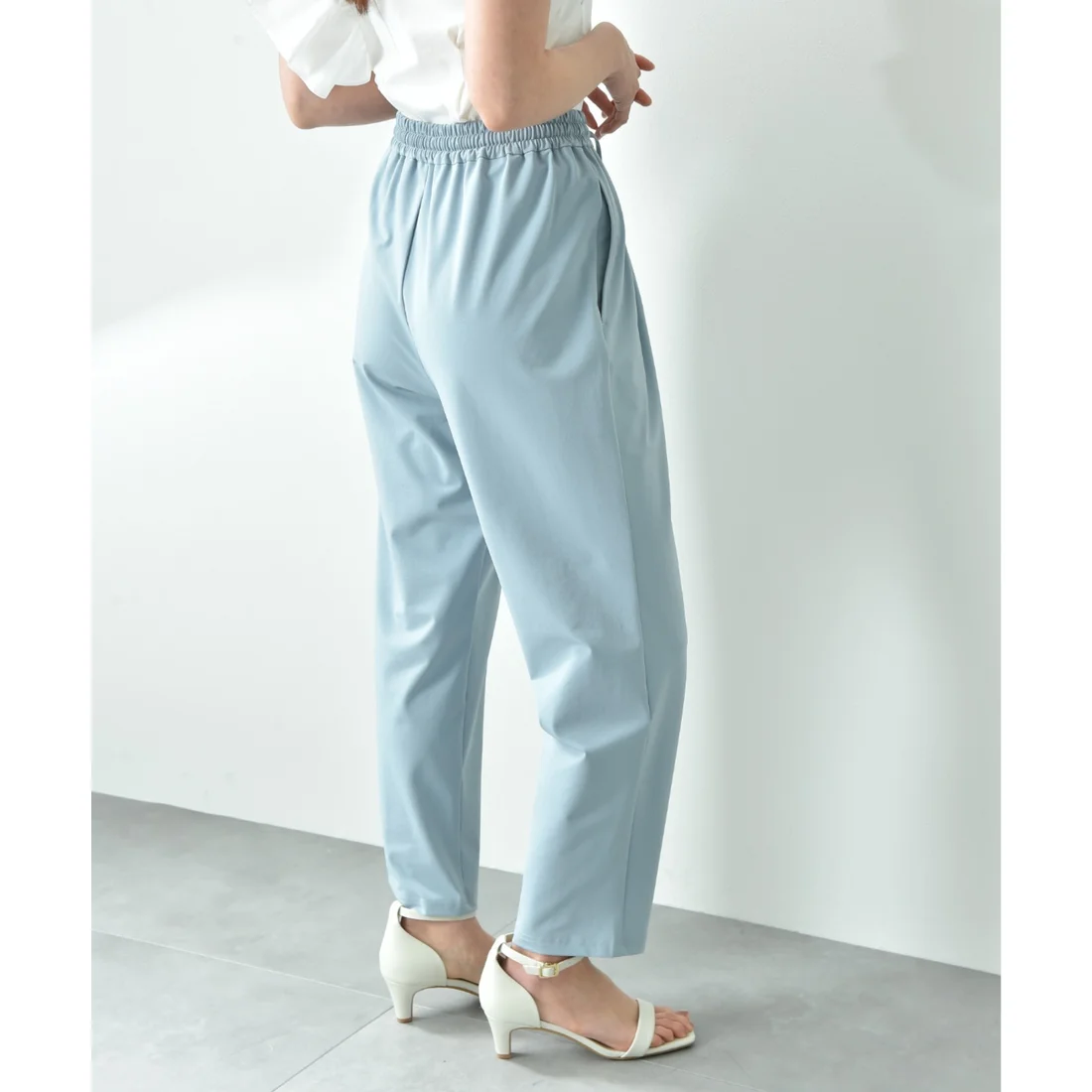 パンツ　すっきりシルエット リラックスパンツ（ブルベ夏向け・ブルベ冬向け）