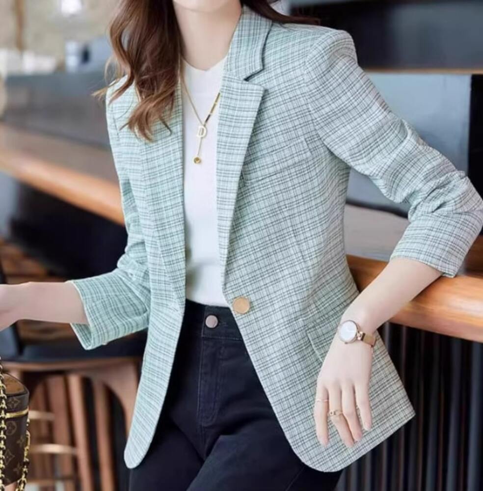 https://fulmo-img-server.com/blubel/6af493b7f5cd2ef743b118e53adfe0ed.jpg