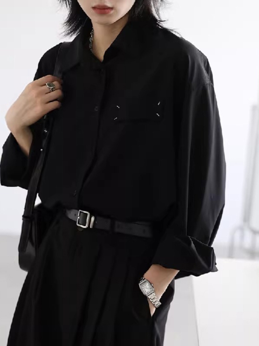 ブルベ冬服　モード感漂うオーバーサイズ長袖シャツ