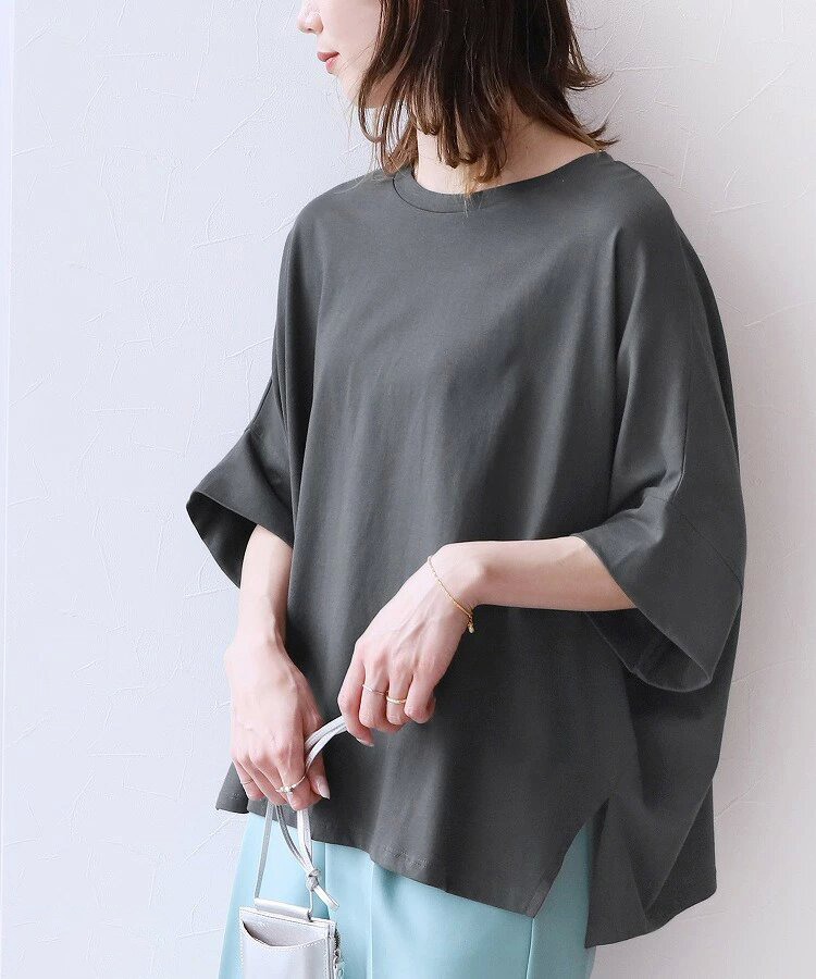 Tシャツ　ゆったりシルエット五分袖カットソー（ブルベ夏向け・ブルベ冬向け）