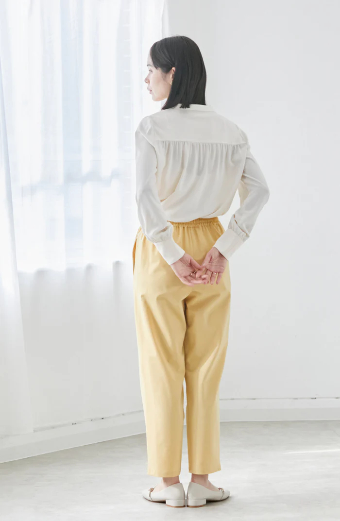 パンツ　すっきりシルエット リラックスパンツ（ブルベ夏向け・ブルベ冬向け）