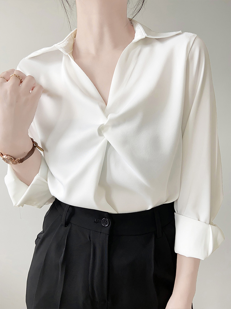 ブルベ夏服/冬服　エレガント光沢サテン調長袖シャツ