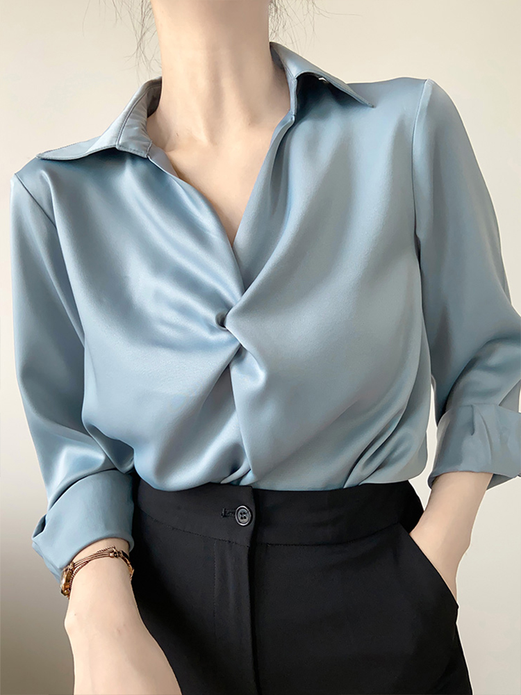 ブルベ夏服/冬服　エレガント光沢サテン調長袖シャツ