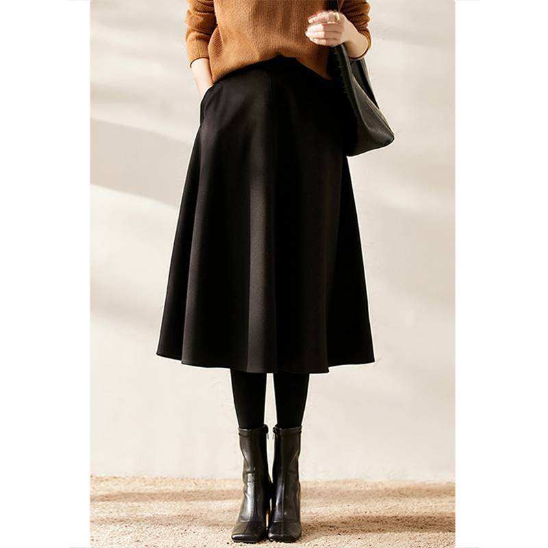 ブルベ冬服　上品フレア中丈スカート